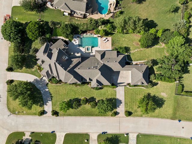 1701 Live Oak Lane, Southlake, TX 76092