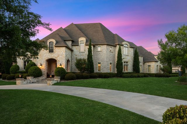 1701 Live Oak Lane, Southlake, TX 76092