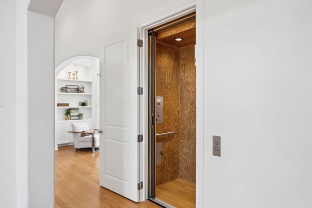 1701 Live Oak Lane, Southlake, TX 76092
