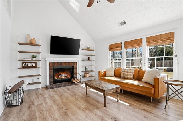 3150 Abbotts Pointe Drive, Duluth, GA 30097