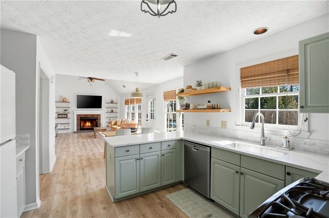 3150 Abbotts Pointe Drive, Duluth, GA 30097