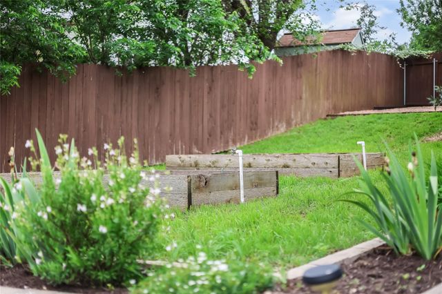 8502 Hanbridge LN, Austin, TX 78736