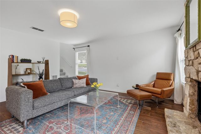 8502 Hanbridge LN, Austin, TX 78736