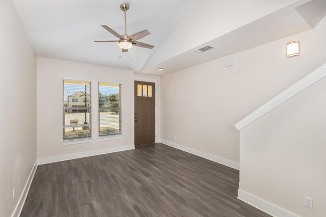 1300 Black Locust DR W 1902, Pflugerville, TX 78660