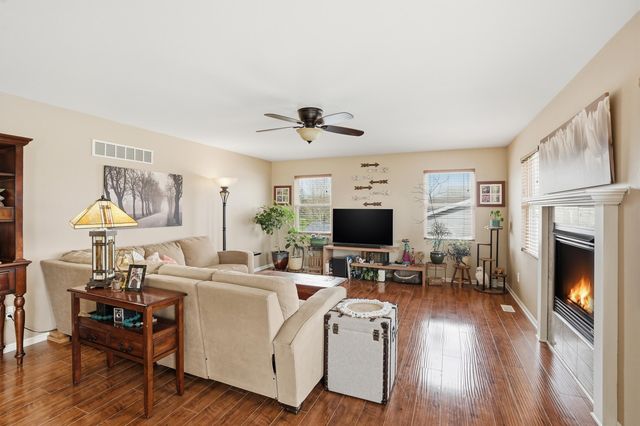340 W 126th Place, Crown Point, IN 46307