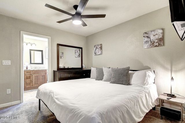 4524 E KELTON Lane, Phoenix, AZ 85032