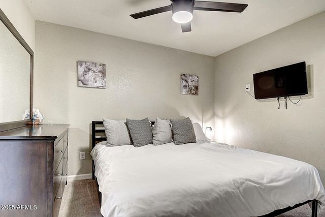 4524 E KELTON Lane, Phoenix, AZ 85032