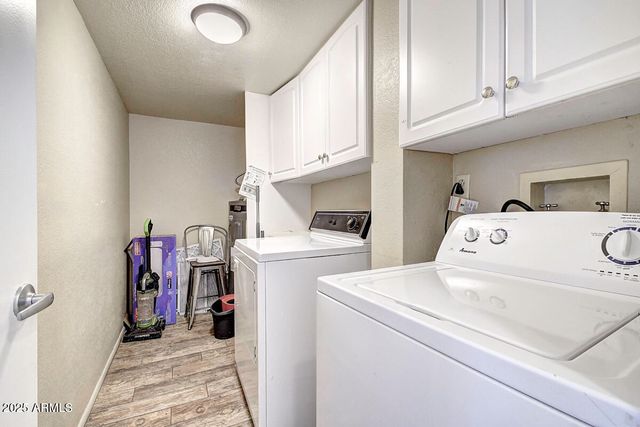 4524 E KELTON Lane, Phoenix, AZ 85032