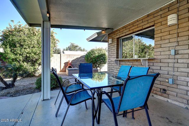 4524 E KELTON Lane, Phoenix, AZ 85032