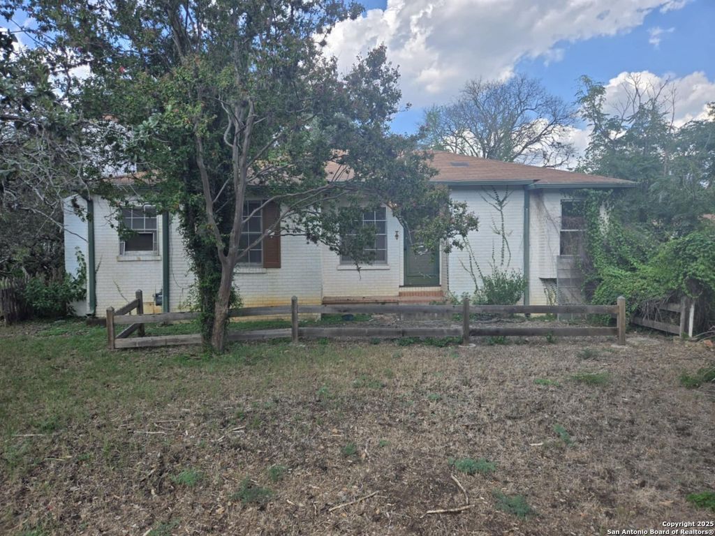 6810 Dorothy Louise, San Antonio, TX 78229