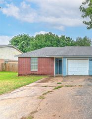 1389 N Boxley Avenue, Fayetteville, AR 72704