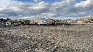 669 N Lyon, San Jacinto, CA 92582