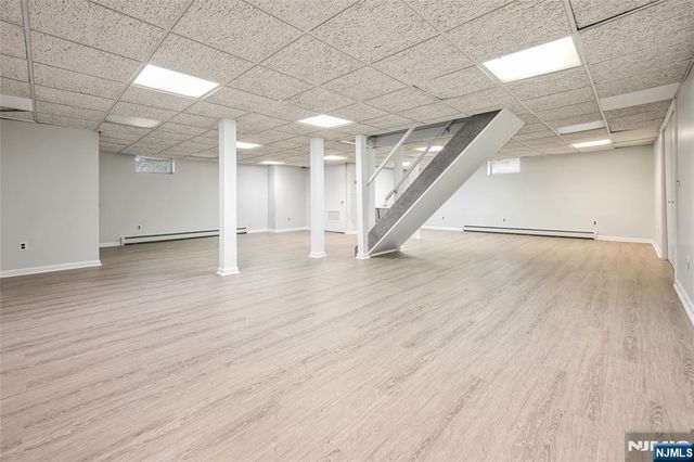 7 Glendale Lane, Fairfield, NJ 07004