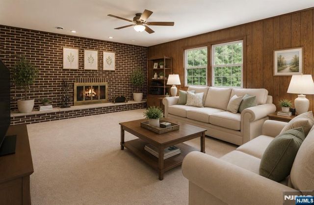 7 Glendale Lane, Fairfield, NJ 07004
