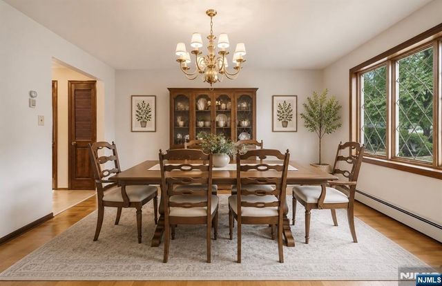 7 Glendale Lane, Fairfield, NJ 07004