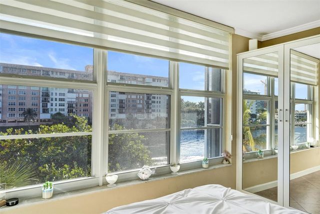 3180 NE 48th Court 404, Lighthouse Point, FL 33064