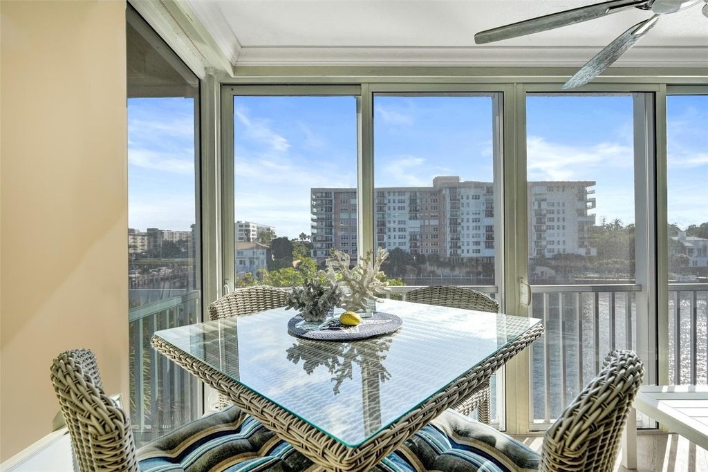 3180 NE 48th Court 404, Lighthouse Point, FL 33064