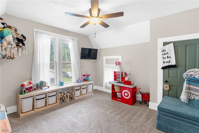192 W 5th Street, Salem, OH 44460