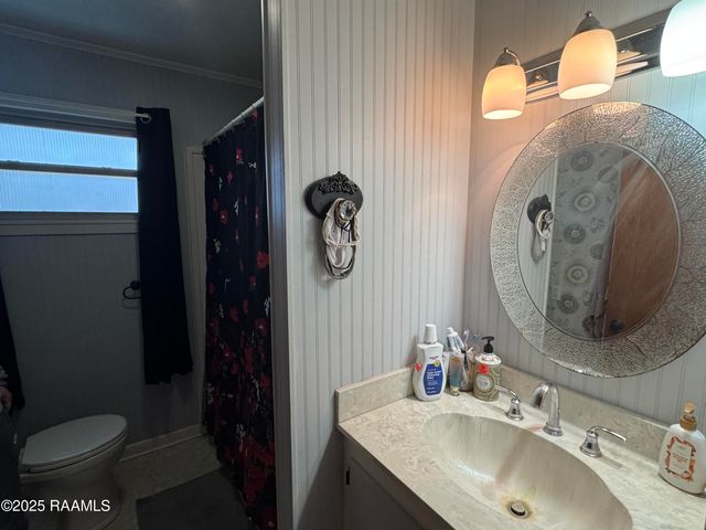 502 Chickasaw Drive, Opelousas, LA 70570