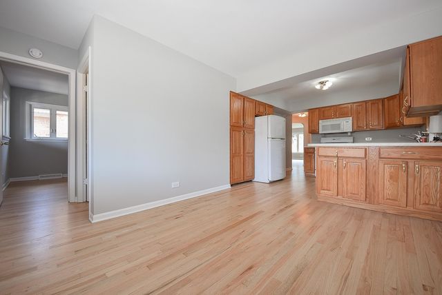 5041 N Knight Avenue, Norridge, IL 60706