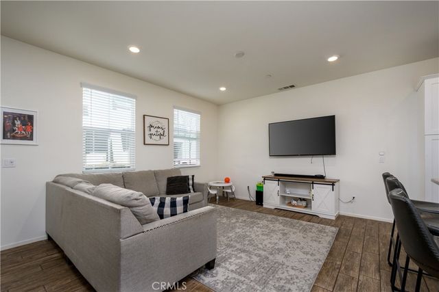 30353 Town Square, Menifee, CA 92584