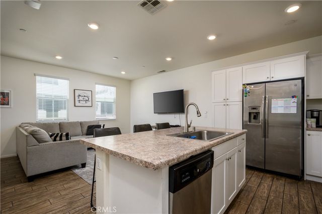 30353 Town Square, Menifee, CA 92584