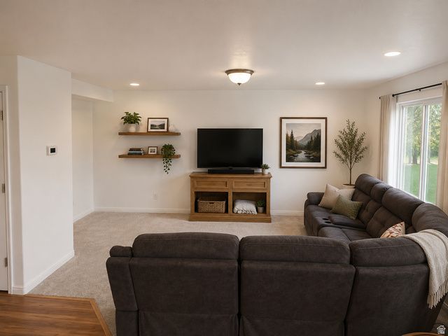 858 W RED HEN RD, Saratoga Springs, UT 84045