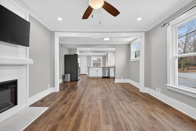 775 Greenwood Ave, Clarksville, TN 37040