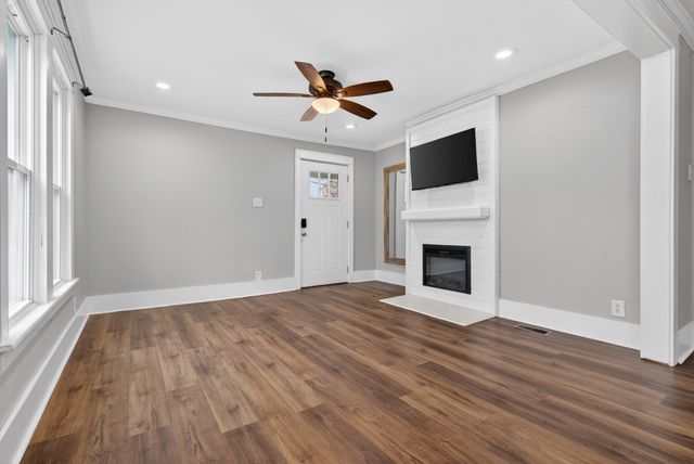 775 Greenwood Ave, Clarksville, TN 37040