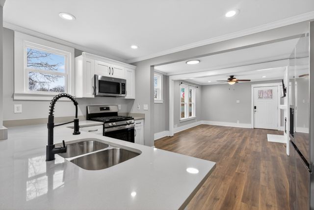 775 Greenwood Ave, Clarksville, TN 37040