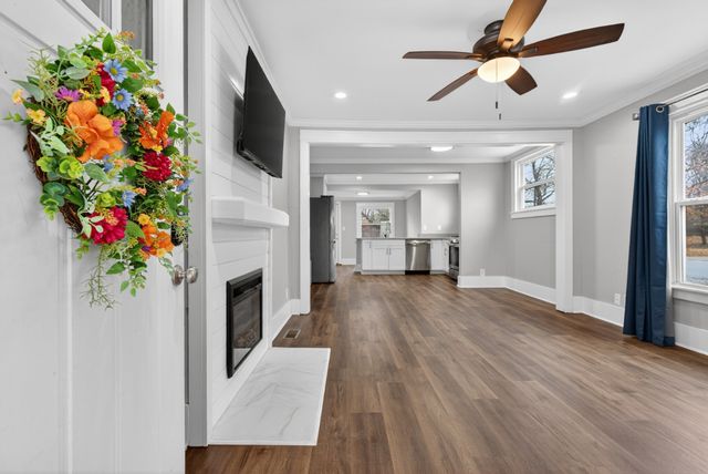 775 Greenwood Ave, Clarksville, TN 37040