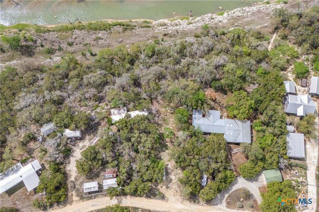 500 Hideaway Drive, Spring Branch, TX 78070