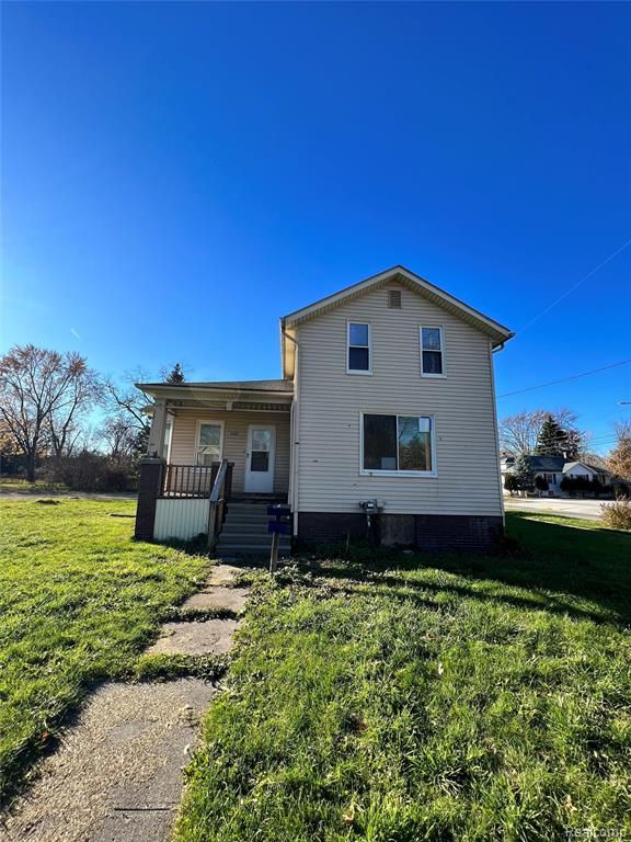 1545 Bay Street, Saginaw, MI 48602