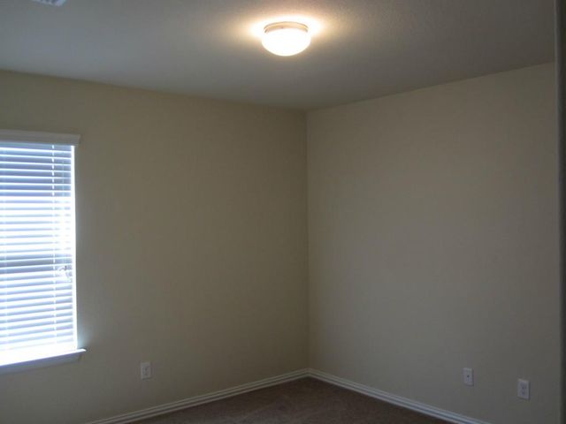 370 Evening Star DR, Kyle, TX 78640