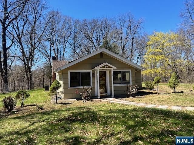 19 Crescent, Wayne, NJ 07470