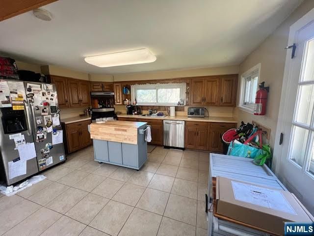 19 Crescent, Wayne, NJ 07470