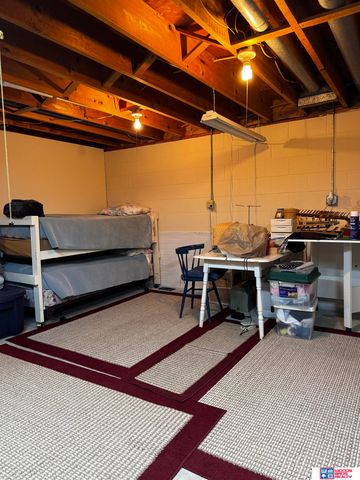 915 E 14th Street, York, NE 68467