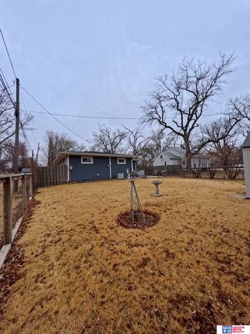 915 E 14th Street, York, NE 68467