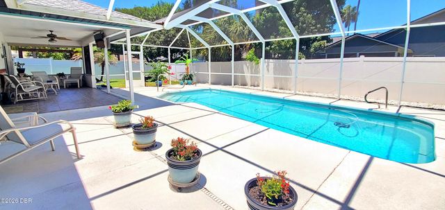 623 Crown Lane, Port Orange, FL 32127