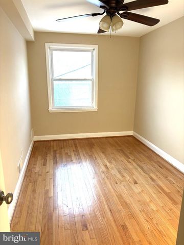 586 LUCIA AVE, Baltimore, MD 21229