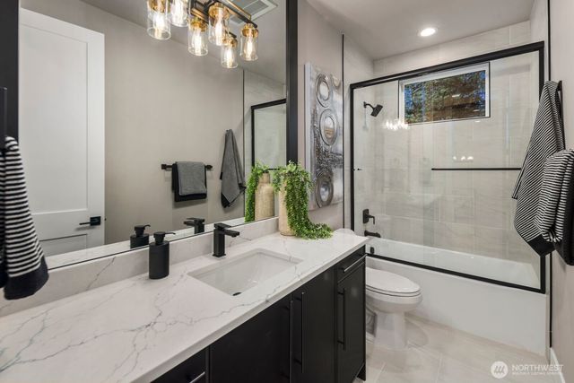 5010 114th Avenue NE, Kirkland, WA 98033