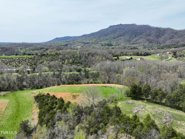 18685 Horton Highway, Fall Branch, TN 37656