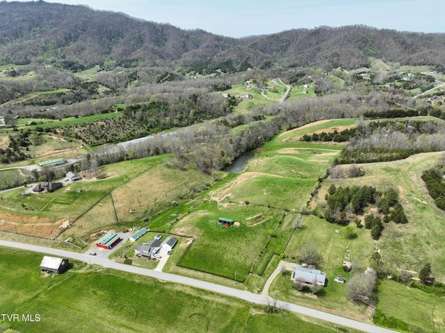 18685 Horton Highway, Fall Branch, TN 37656