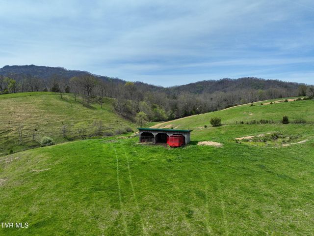 18685 Horton Highway, Fall Branch, TN 37656