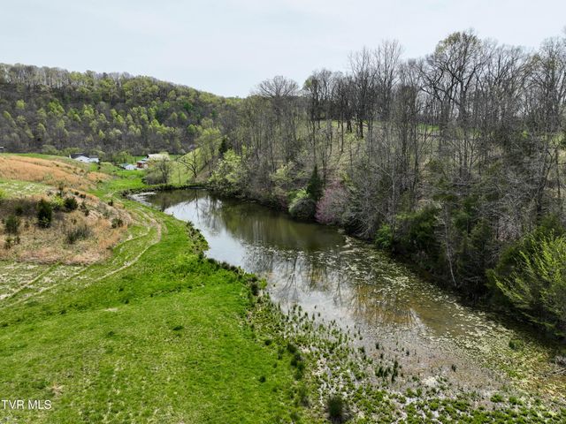 18685 Horton Highway, Fall Branch, TN 37656