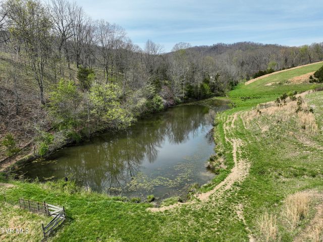 18685 Horton Highway, Fall Branch, TN 37656