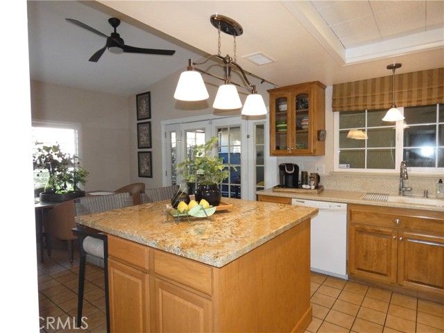 1032 Ardmore Circle, Redlands, CA 92374