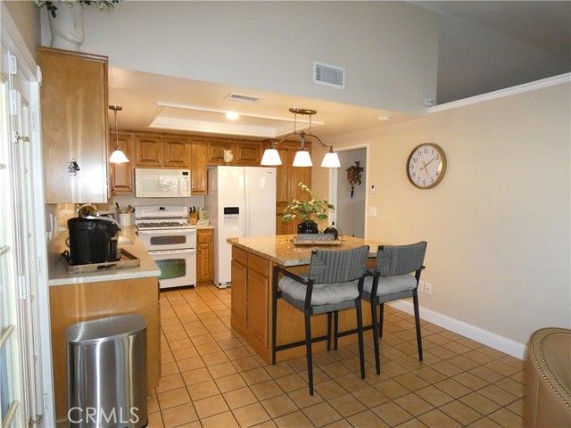 1032 Ardmore Circle, Redlands, CA 92374