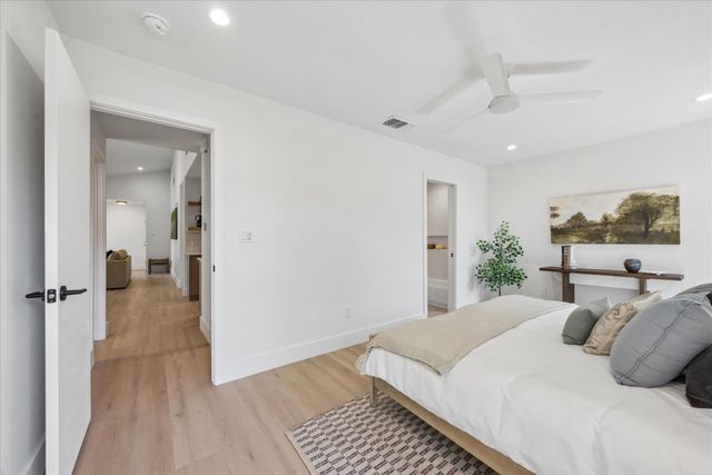 8406 Cockney DR, Austin, TX 78748