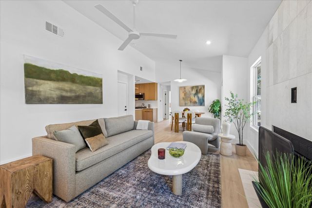 8406 Cockney DR, Austin, TX 78748